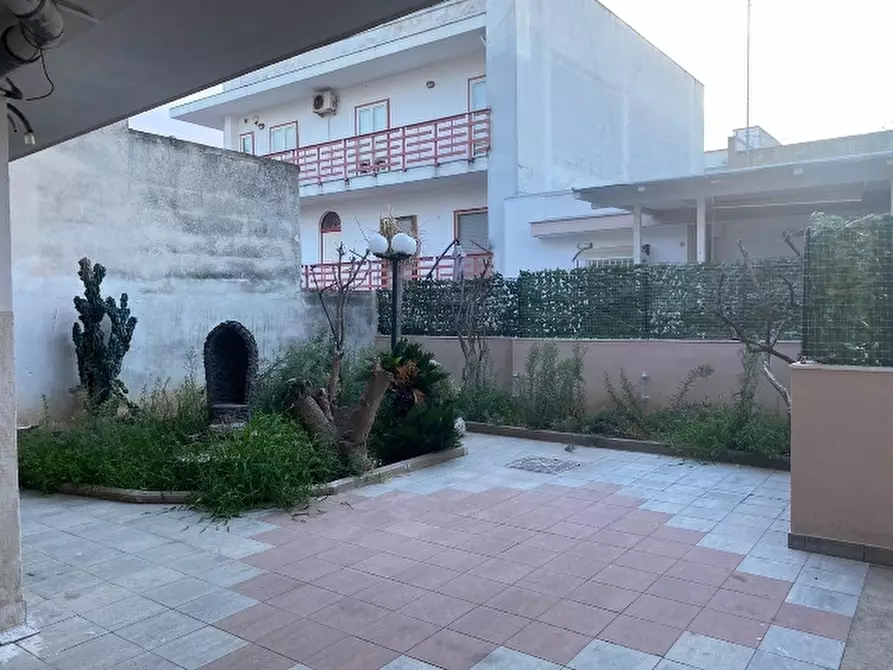 Immagine 17 di Appartamento in vendita  in Via Mazzini a Cellamare