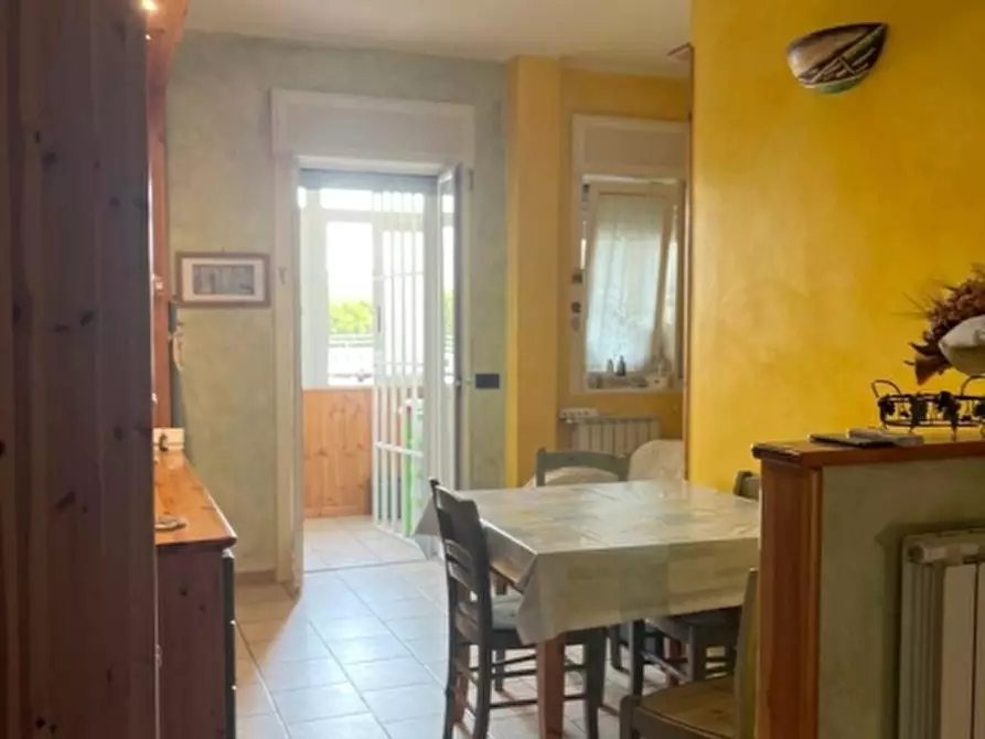 Immagine 15 di Appartamento in vendita  a Modugno