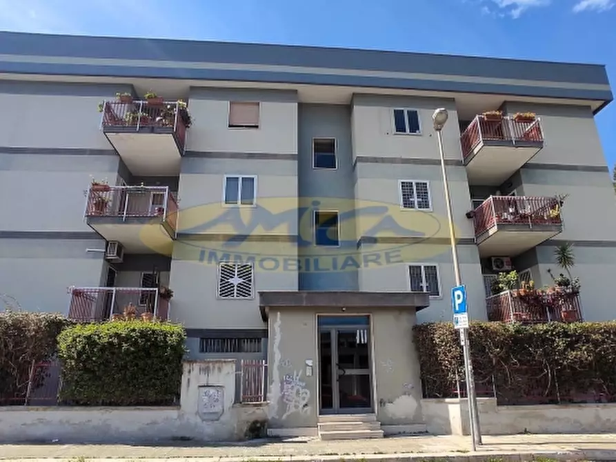 Immagine 1 di Appartamento in vendita  in Via Raffaele Bovio 14 a Bari