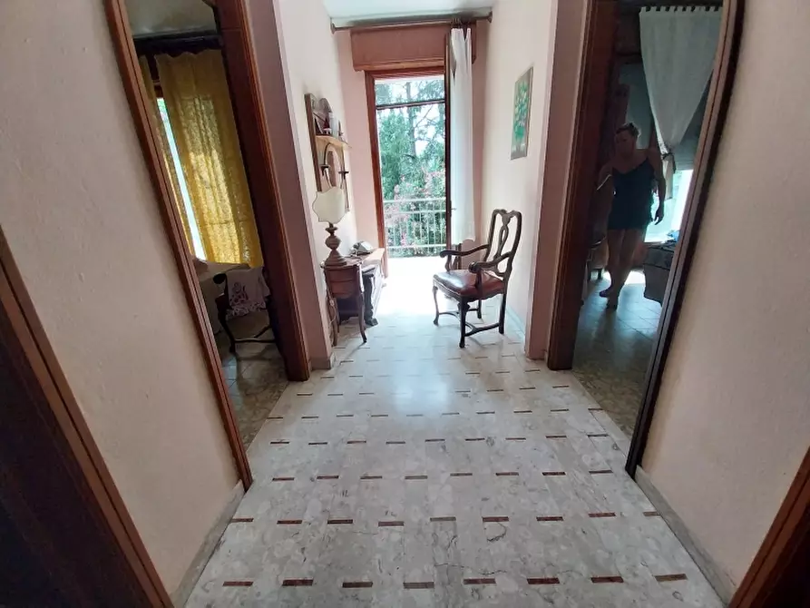 Immagine 14 di Appartamento in vendita  in Via Martiri di S.Anna a Pietrasanta