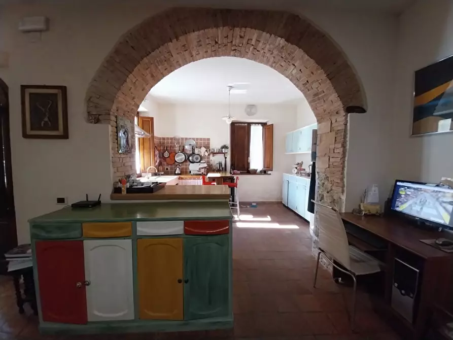 Immagine 7 di Casa semindipendente in vendita  in Via di Nocchi a Camaiore