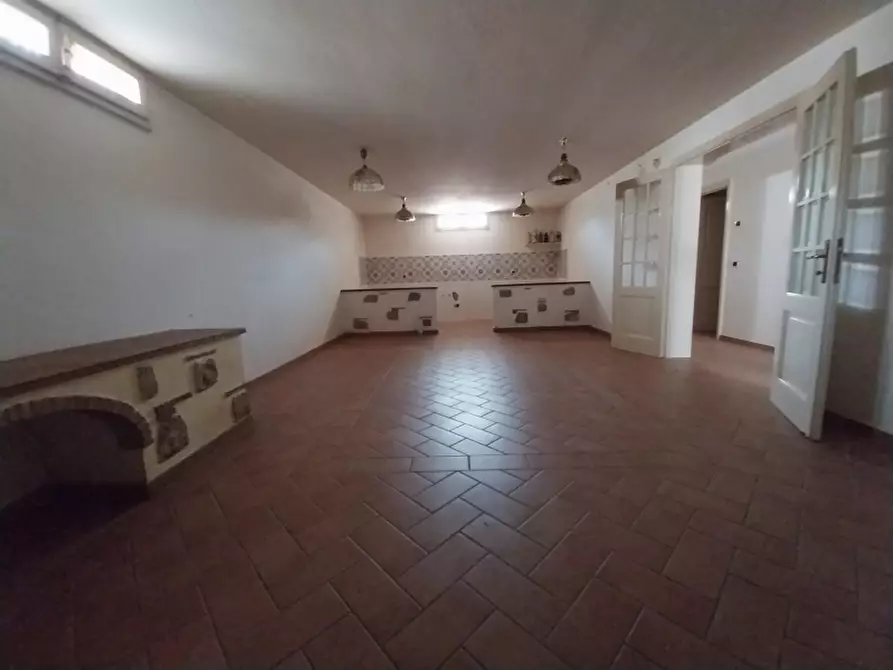 Immagine 27 di Villa in vendita  in Via Silerchie a Camaiore