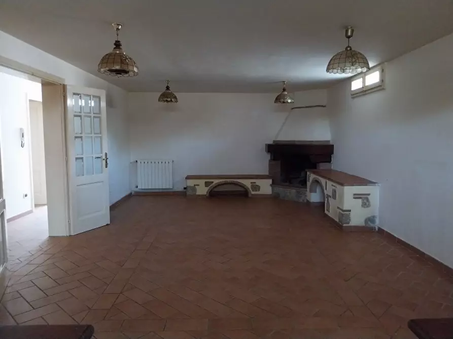 Immagine 31 di Villa in vendita  in Via Silerchie a Camaiore