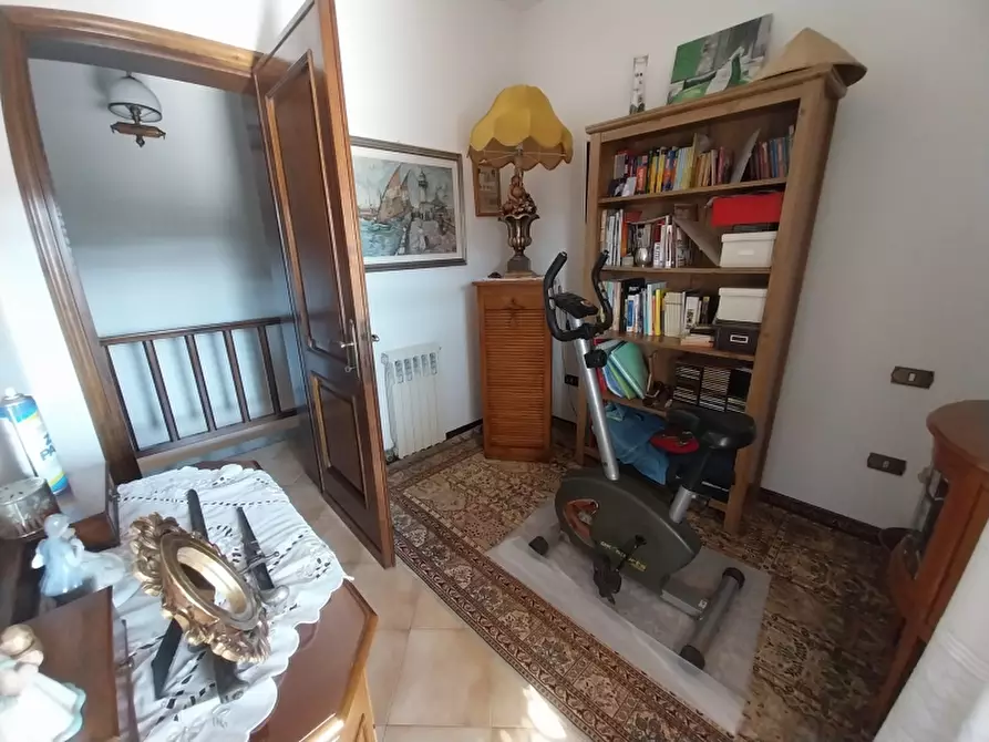 Immagine 14 di Casa indipendente in vendita  in Via Ottorino Ciabattini a Viareggio