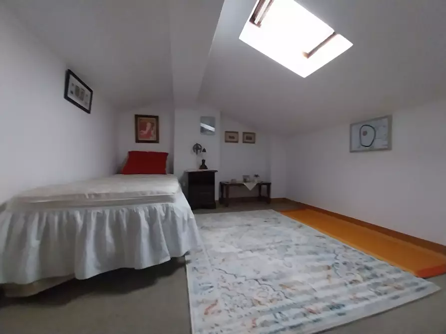 Immagine 14 di Appartamento in vendita  in Via Marco Polo a Viareggio