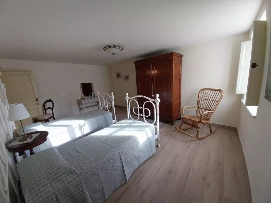 Immagine 7 di Porzione di casa in vendita  in Via di Montebello a Camaiore