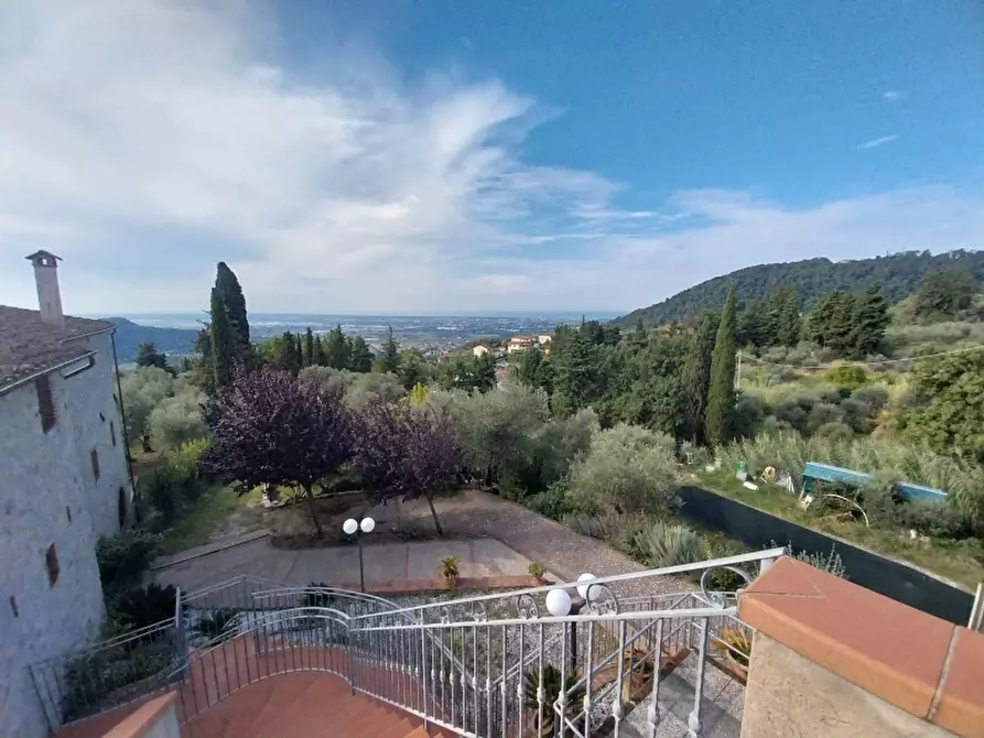 Immagine 26 di Rustico / casale in vendita  in via di bargecchia a Camaiore