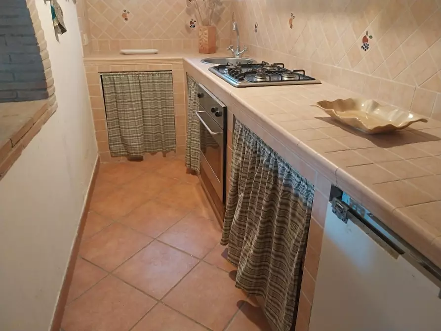 Immagine 35 di Rustico / casale in vendita  in via di bargecchia a Camaiore