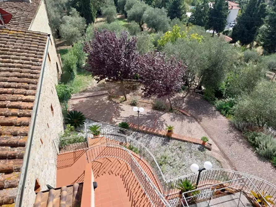 Immagine 6 di Rustico / casale in vendita  in via di bargecchia a Camaiore