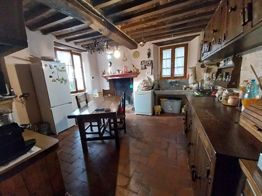 Immagine 12 di Rustico / casale in vendita  in Via Aurelia a Pietrasanta