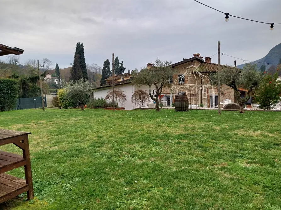 Immagine 2 di Rustico / casale in vendita  in Via delle Silerchie a Camaiore