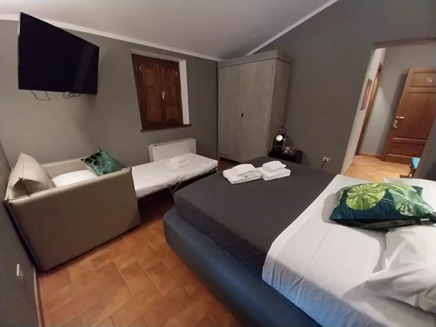 Immagine 11 di Rustico / casale in vendita  in Via delle Silerchie a Camaiore