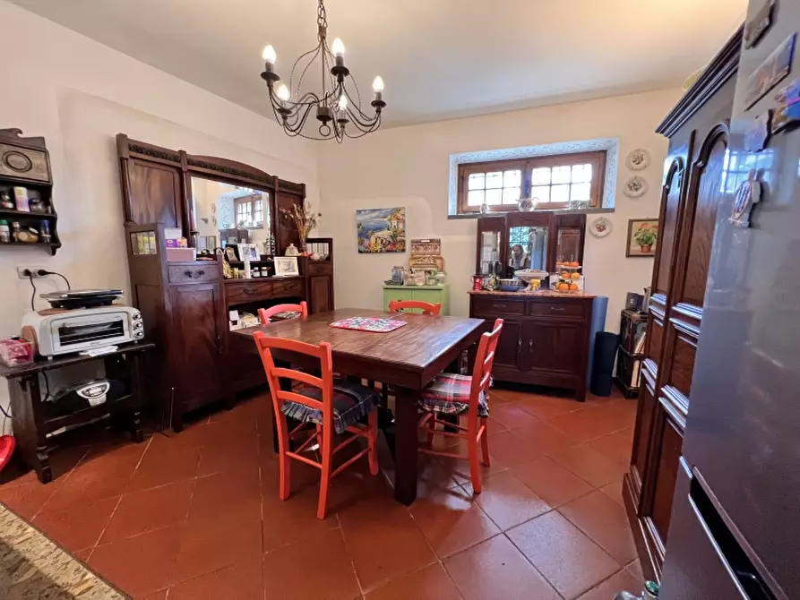 Immagine 12 di Villa in vendita  in Via Traversagna a Pietrasanta