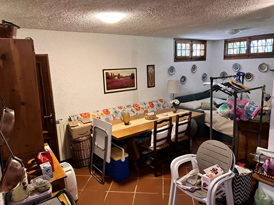 Immagine 23 di Villa in vendita  in Via Traversagna a Pietrasanta