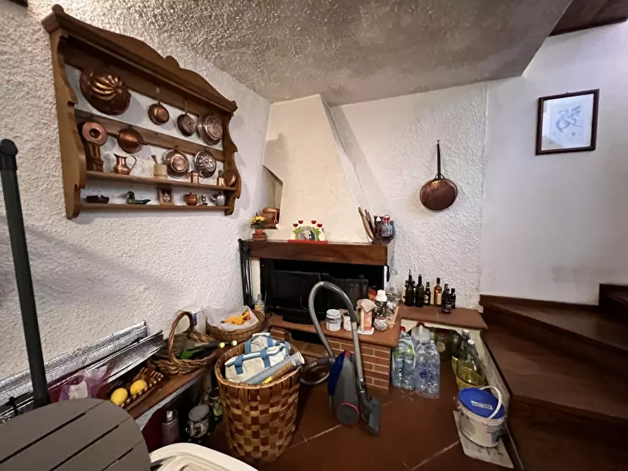 Immagine 28 di Villa in vendita  in Via Traversagna a Pietrasanta