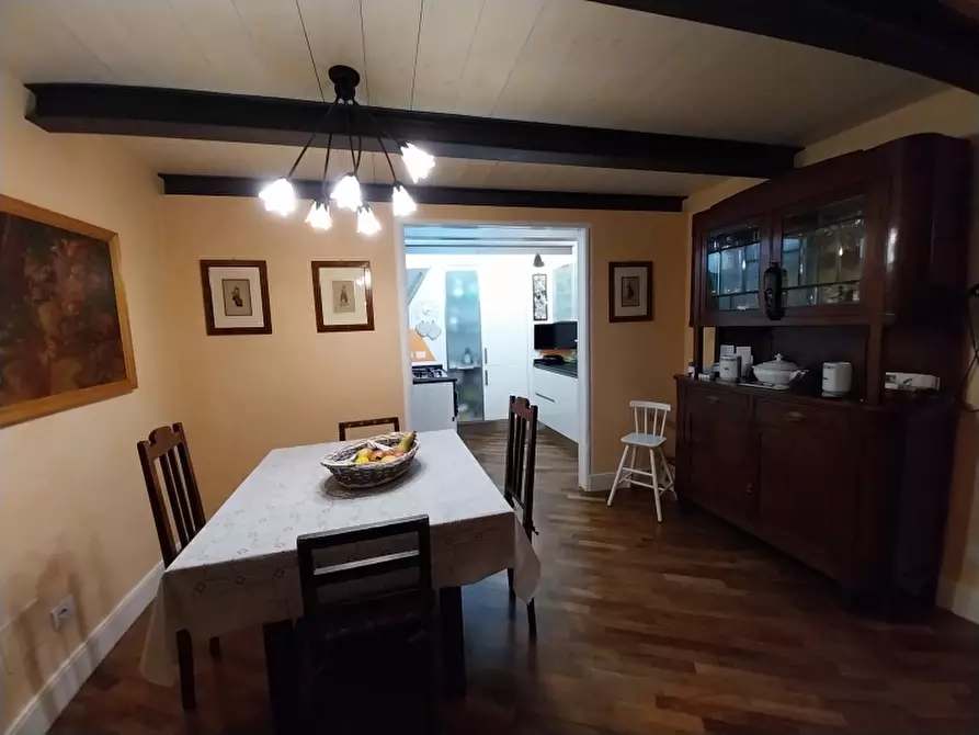 Immagine 8 di Appartamento in vendita  a Carrara