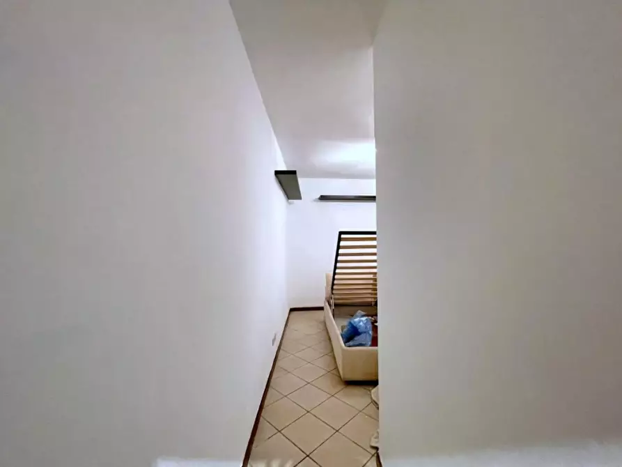 Immagine 19 di Appartamento in vendita  in Via 4 novembre a Camaiore