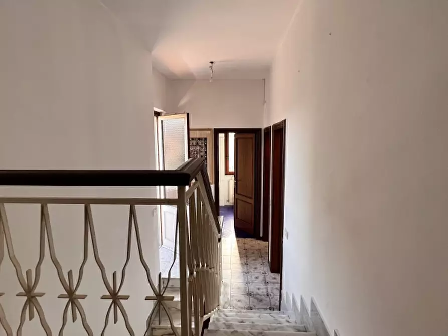 Immagine 27 di Villa in vendita  a Camaiore