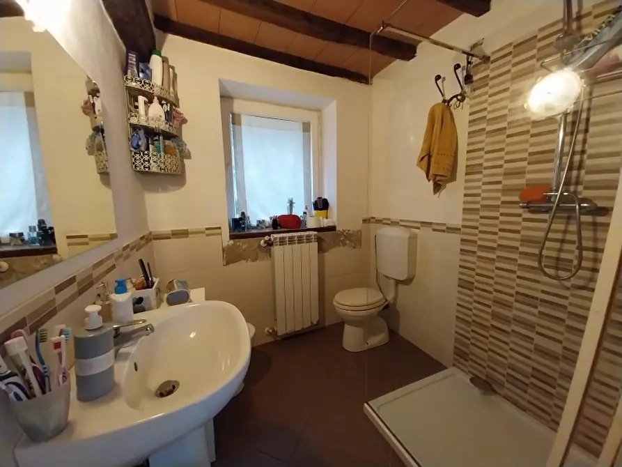 Immagine 10 di Casa indipendente in vendita  in Via per Arni a Seravezza