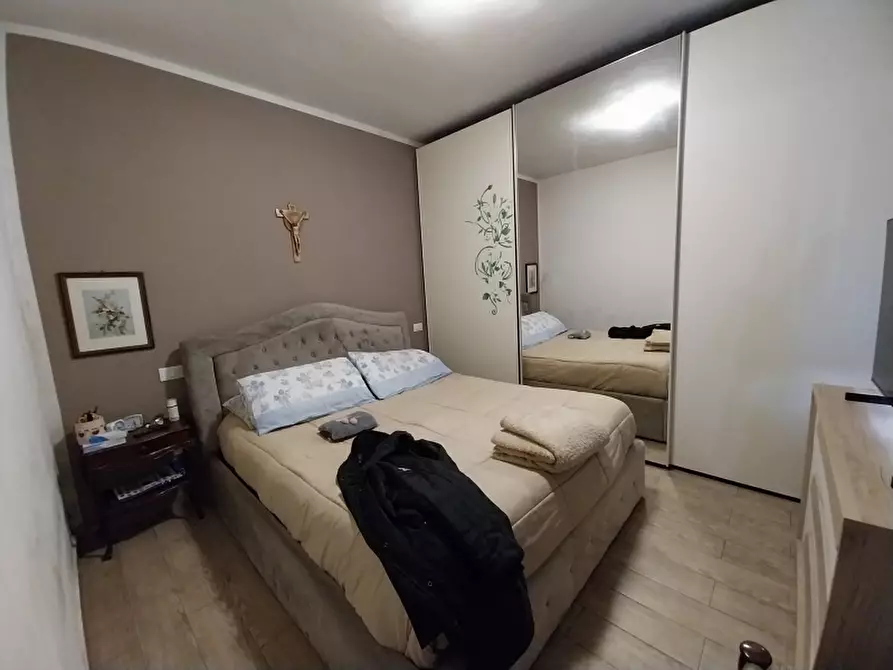 Immagine 11 di Casa indipendente in vendita  in Via per Arni a Seravezza