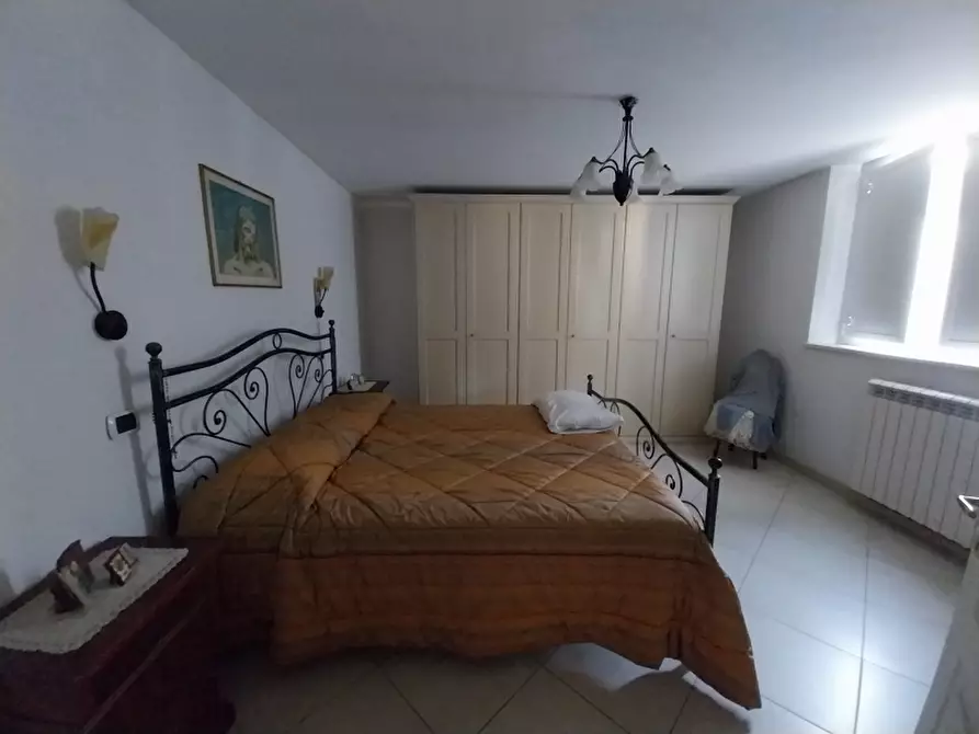 Immagine 17 di Villa in vendita  a Massarosa