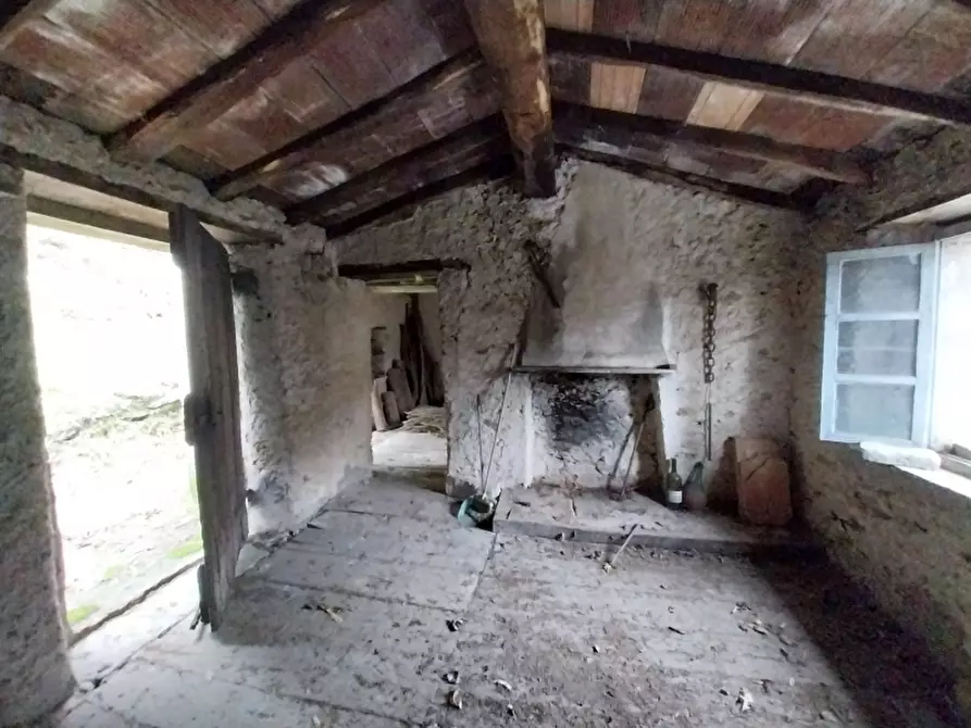 Immagine 8 di Casa indipendente in vendita  a Stazzema