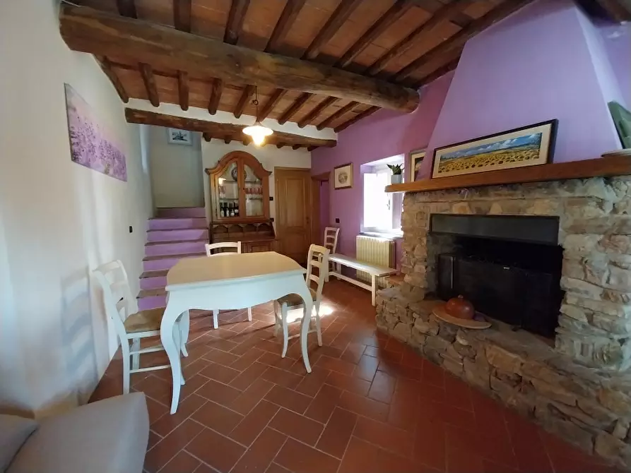 Immagine 14 di Casa indipendente in vendita  in Via seimiglia a Camaiore