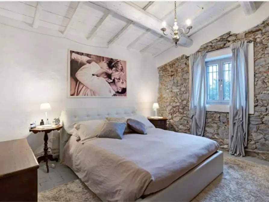 Immagine 32 di Casa indipendente in vendita  in Via seimiglia a Camaiore