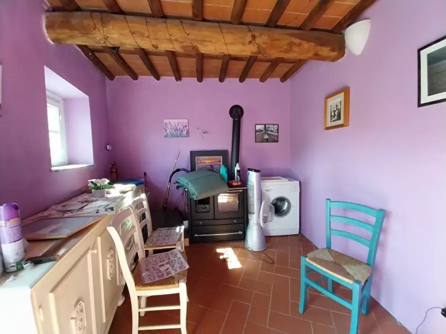 Immagine 9 di Casa indipendente in vendita  in Via seimiglia a Camaiore