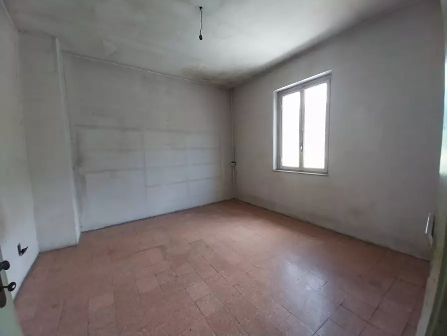 Immagine 3 di Appartamento in vendita  in Via Provinciale a Camaiore