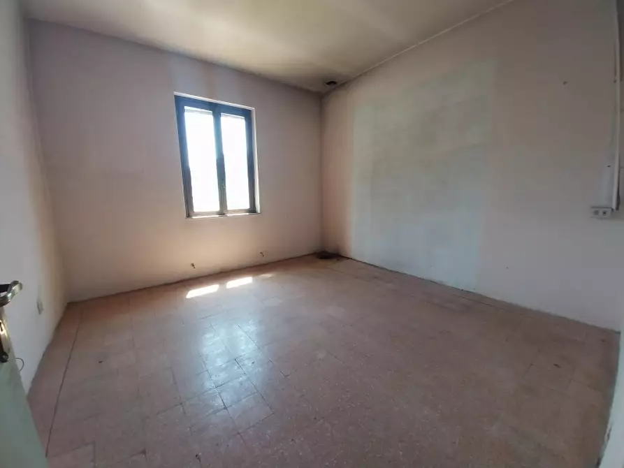 Immagine 6 di Appartamento in vendita  in Via Provinciale a Camaiore