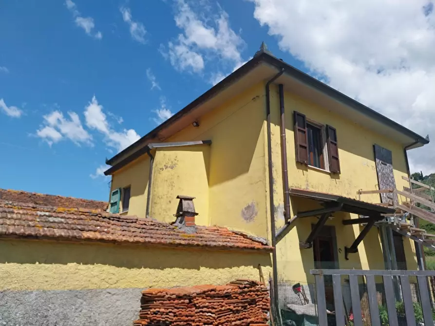 casa indipendente in vendita a Camaiore in zona Montemagno