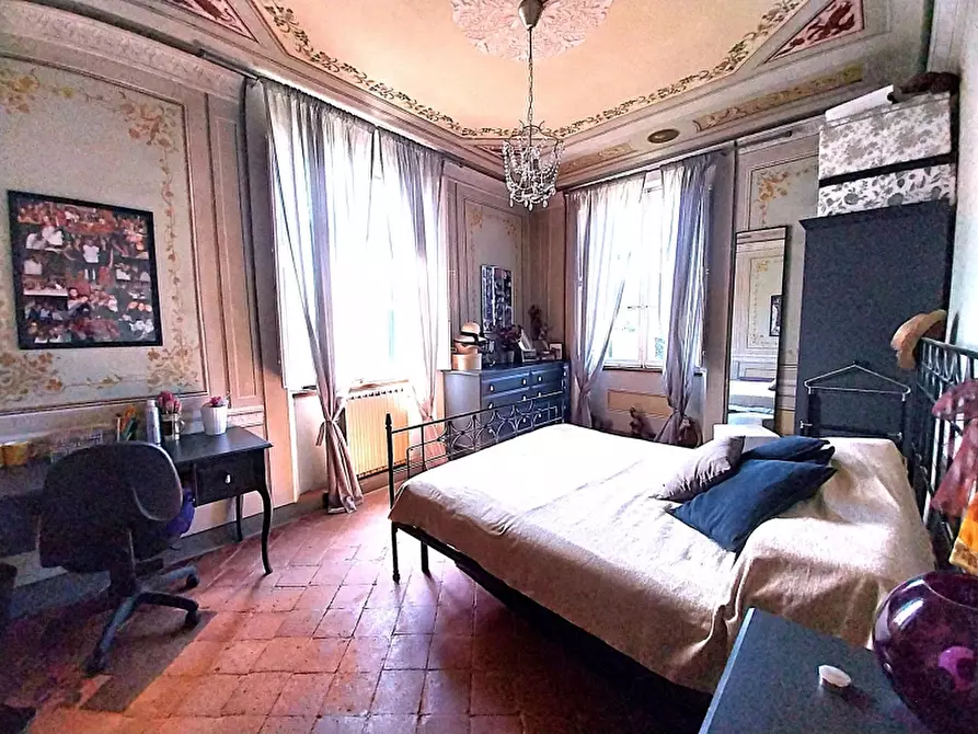 Immagine 10 di Appartamento in vendita  in Via di mezzo a Camaiore