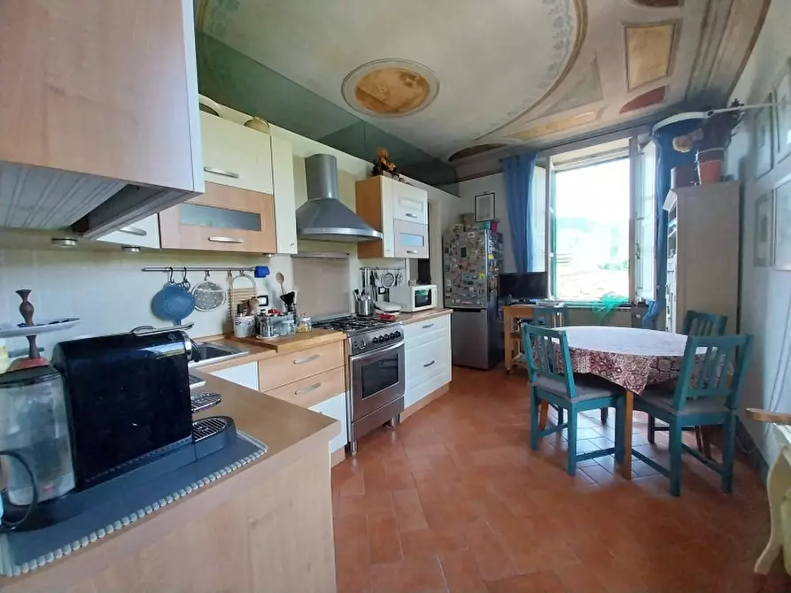 Immagine 7 di Appartamento in vendita  in Via di mezzo a Camaiore