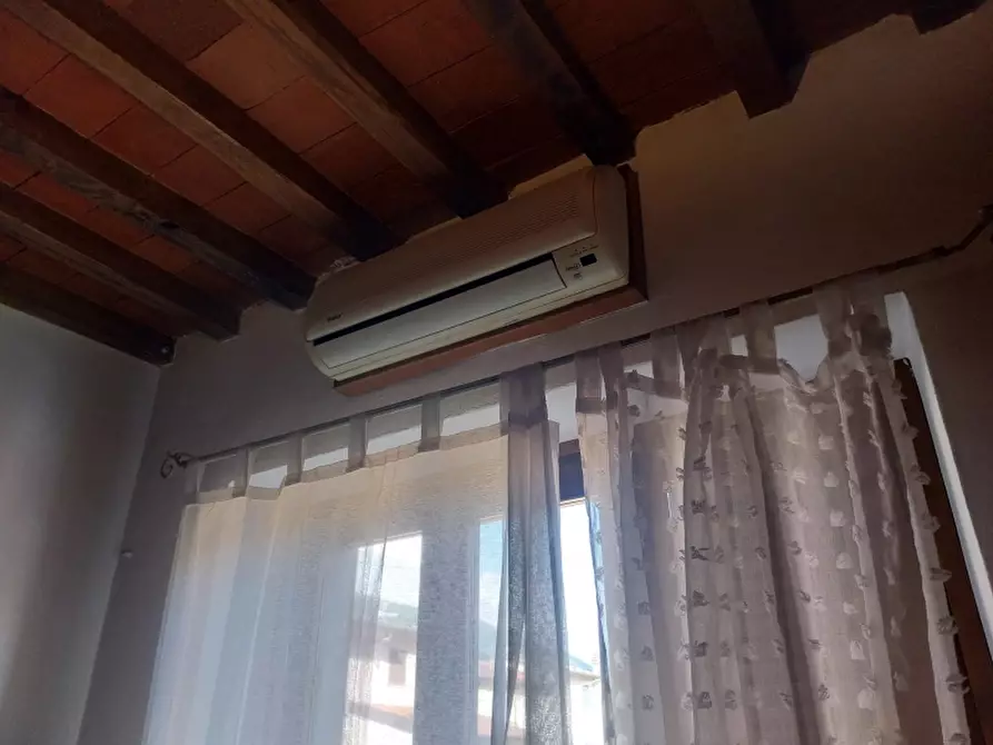 Immagine 28 di Casa indipendente in vendita  in Via Gusceri a Camaiore