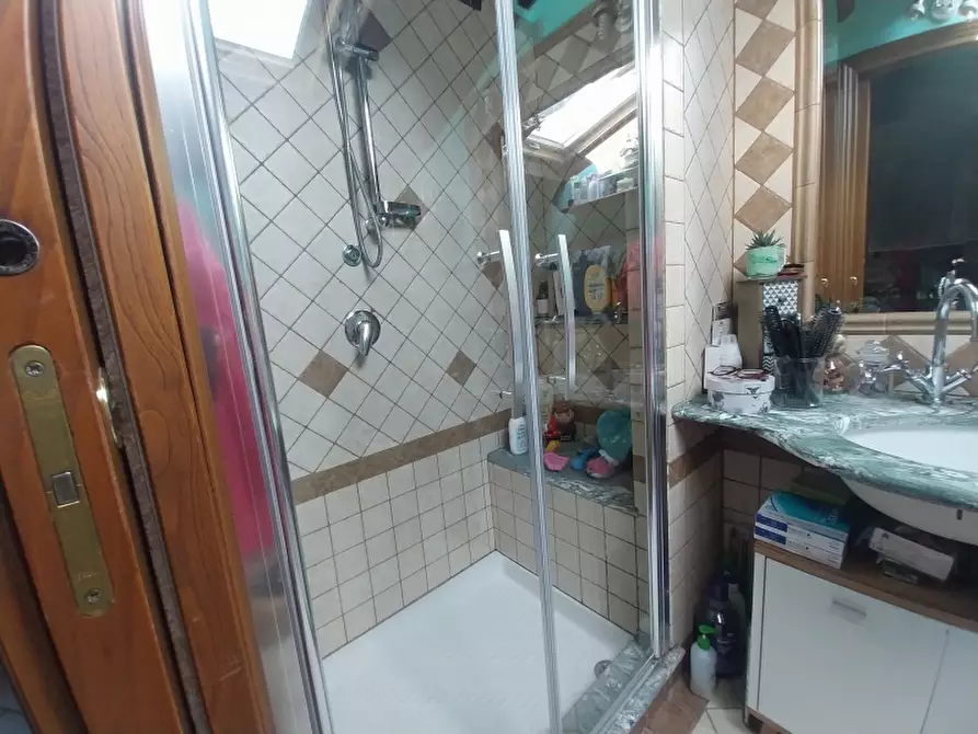 Immagine 30 di Casa indipendente in vendita  in Via Gusceri a Camaiore