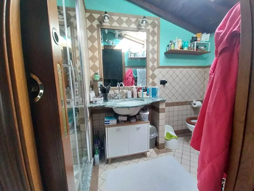 Immagine 31 di Casa indipendente in vendita  in Via Gusceri a Camaiore