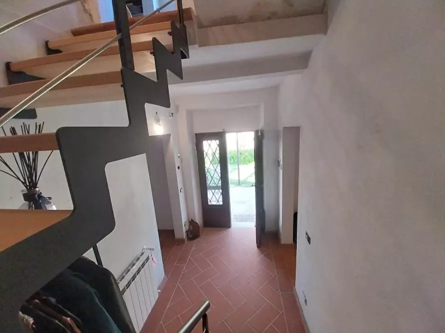 Immagine 6 di Casa indipendente in vendita  in Via Gusceri a Camaiore