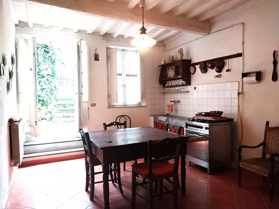 casa indipendente in vendita a Massarosa