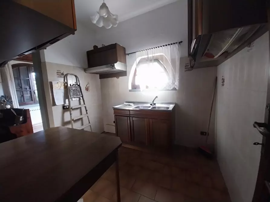 Immagine 10 di Villa in vendita  in Viale Giacomo Puccini a Viareggio