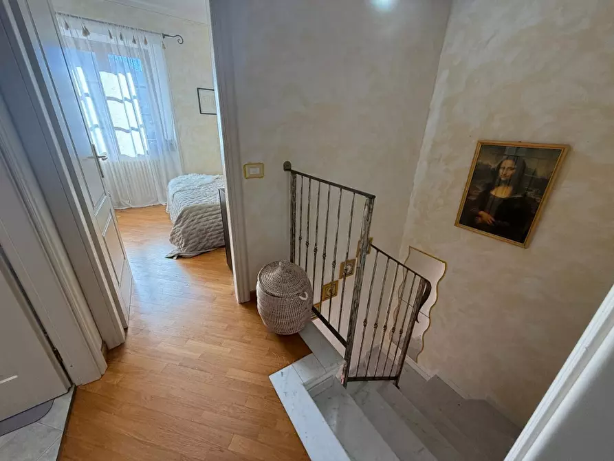 Immagine 11 di Villetta a schiera in vendita  in Via Santa Maria della neve a Seravezza