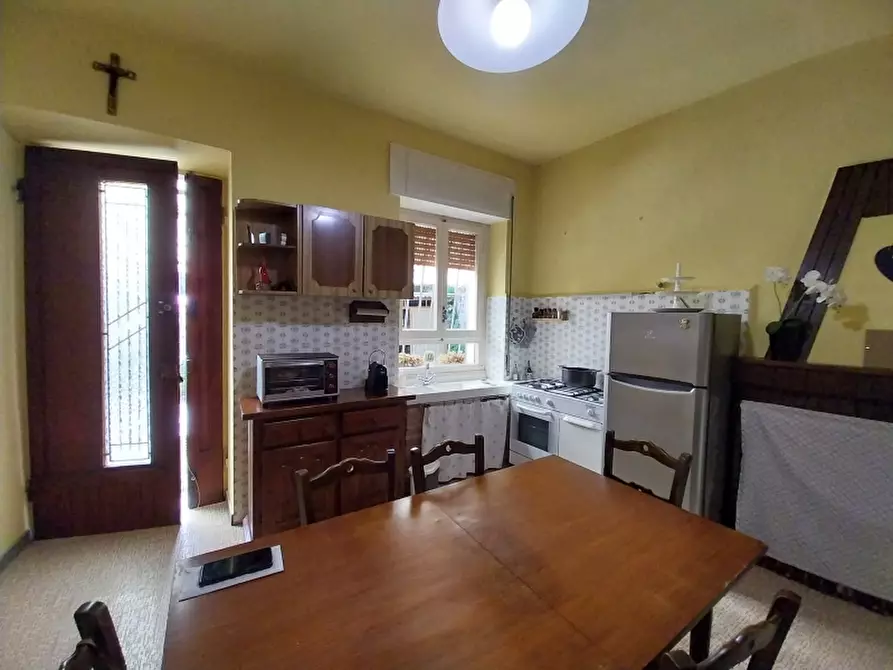 Immagine 6 di Casa indipendente in vendita  in Via carignoni a Camaiore