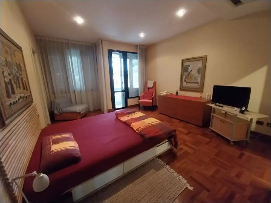 Immagine 17 di Casa bifamiliare in vendita  in Via Bassagrande a Carrara