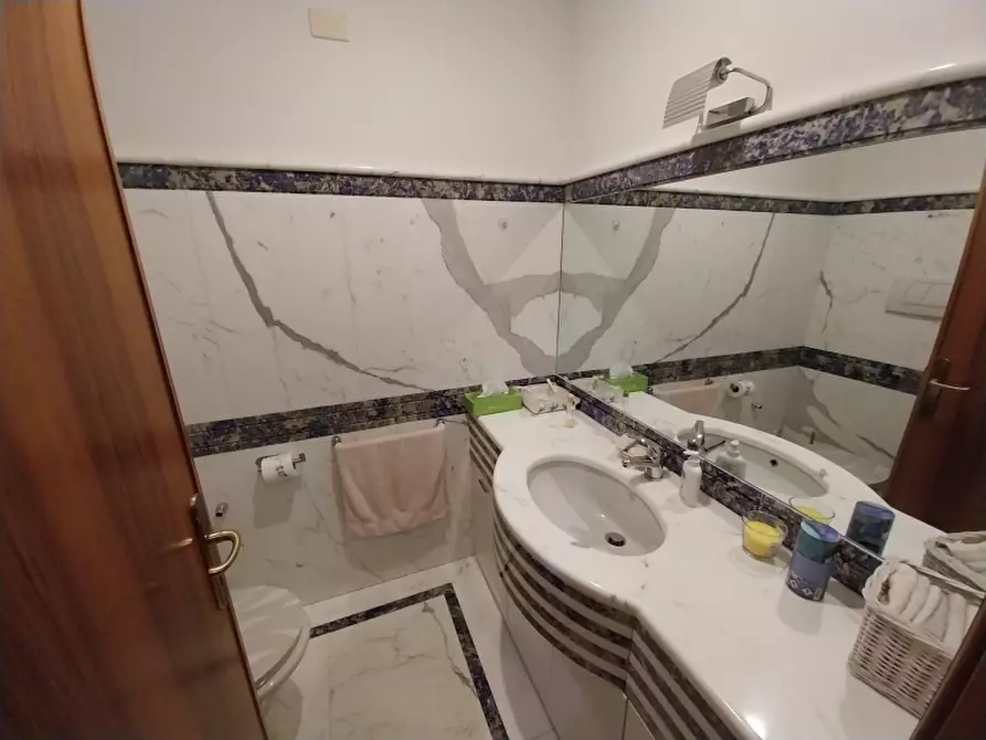 Immagine 19 di Casa bifamiliare in vendita  in Via Bassagrande a Carrara