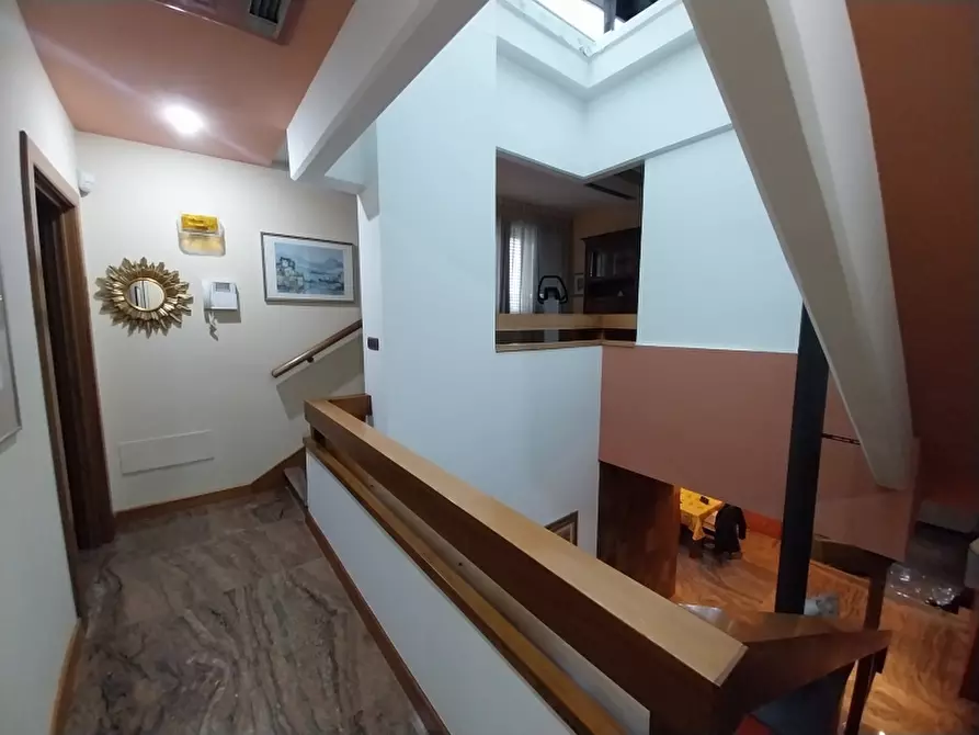 Immagine 21 di Casa bifamiliare in vendita  in Via Bassagrande a Carrara