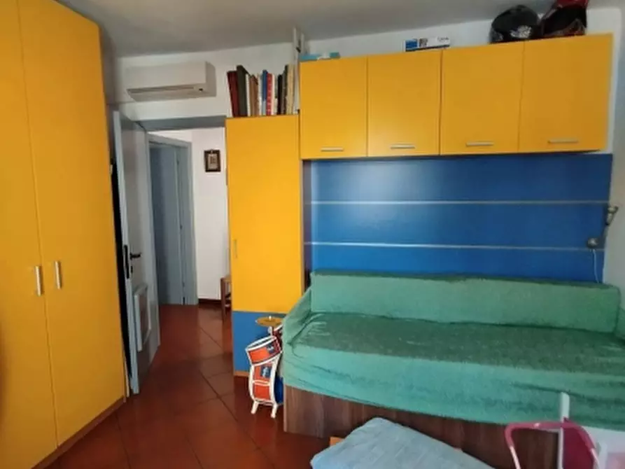 Immagine 15 di Appartamento in vendita  in Viale zaccagna a Carrara