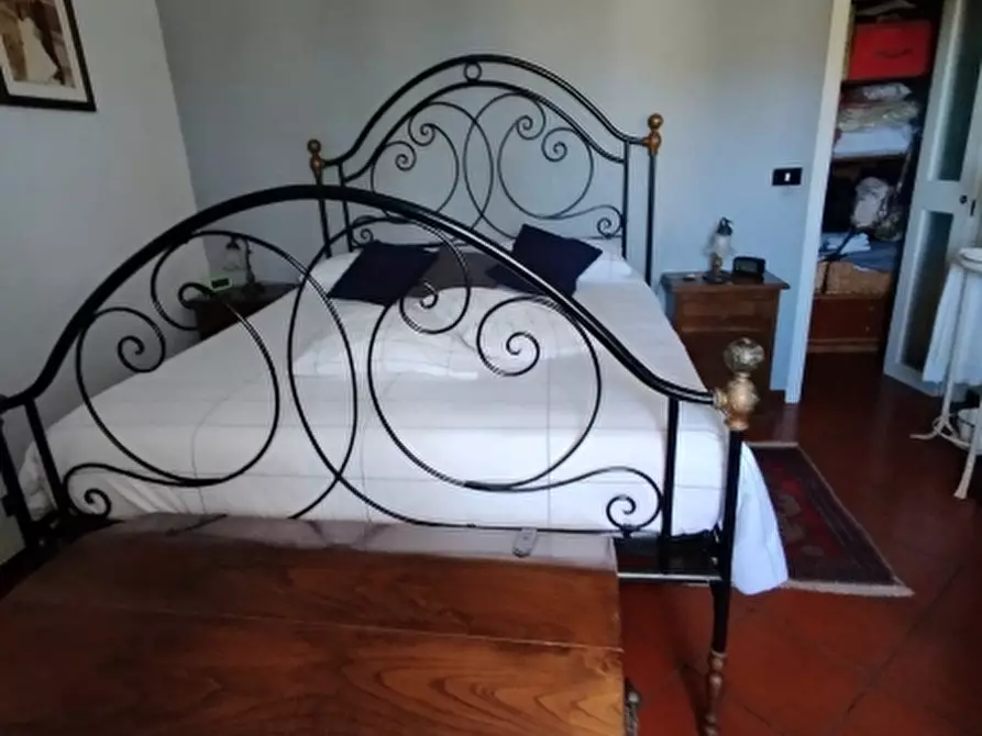 Immagine 6 di Appartamento in vendita  in Viale zaccagna a Carrara