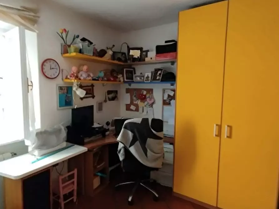 Immagine 10 di Appartamento in vendita  in Viale zaccagna a Carrara