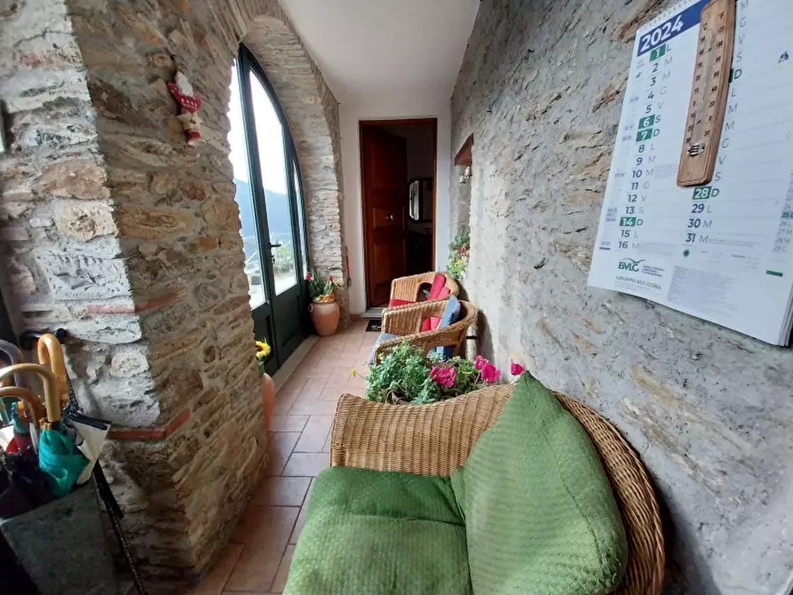 Immagine 19 di Villa in vendita  in Via comunale di retignano 1259 a Stazzema