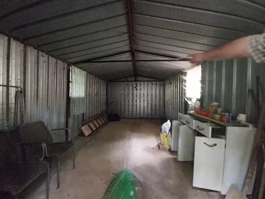 Immagine 7 di Baita in vendita  in via trescolli a Camaiore